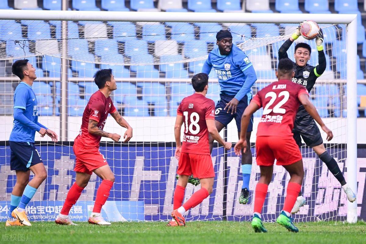 手时明显吃 手时明显吃